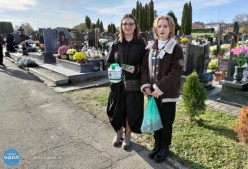 Zbiórki na cmentarzach