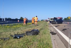 Wypadek na A4, zderzyły się dwa auta