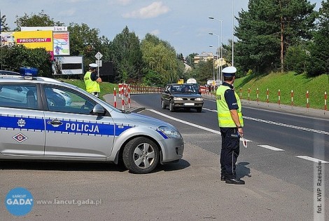 Ponad 340 kierowców przyłapanych. Stracili dokumenty za zbyt szybką jazdę