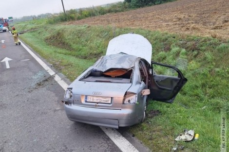 Dachowanie osobówki w Głuchowie