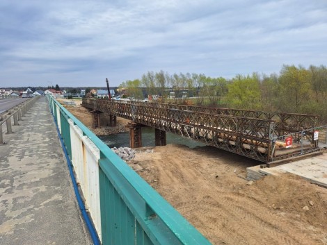 Tymczasowy most w&nbsp;Dąbrówkach