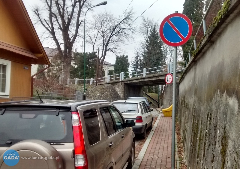 Zakaz parkowania na ul. Jagiellońskiej