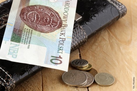 Wypłata "czternastki" bez wniosku